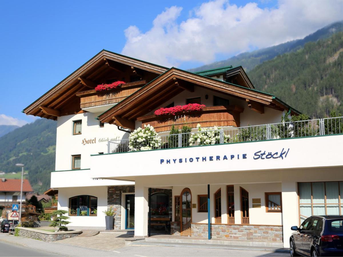 Hotel & Suites Glueck Auf Mayrhofen Kültér fotó